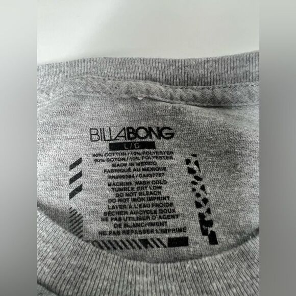Billabong Double Standard T Shirt _ Size Large, measures a bit slim - Picture 4 of 7
